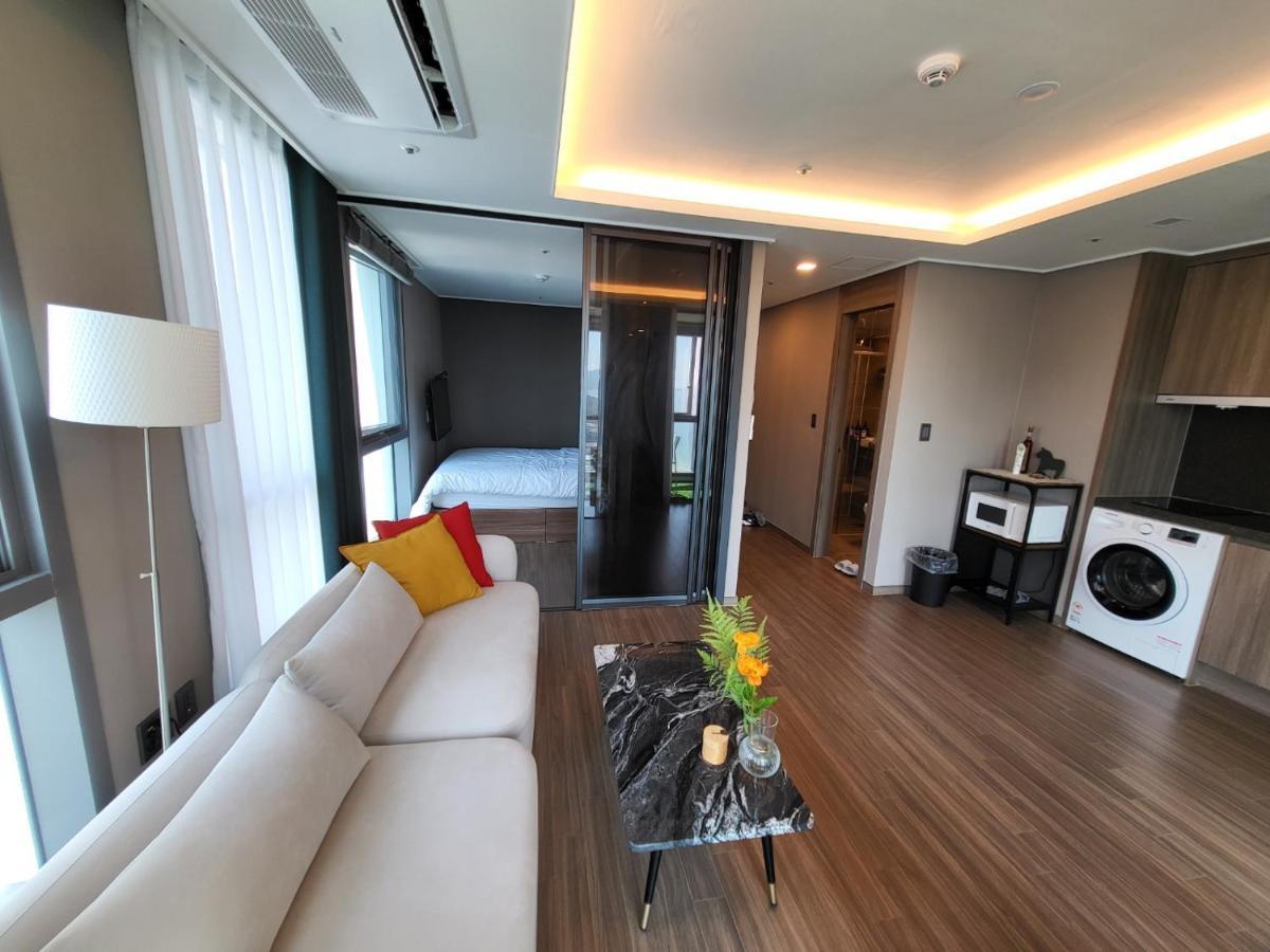 Elbon The Stay Haeundae Beach Ocean View Ciudad Metropolitana de Ciudad Metropolitana de Busan Exterior foto